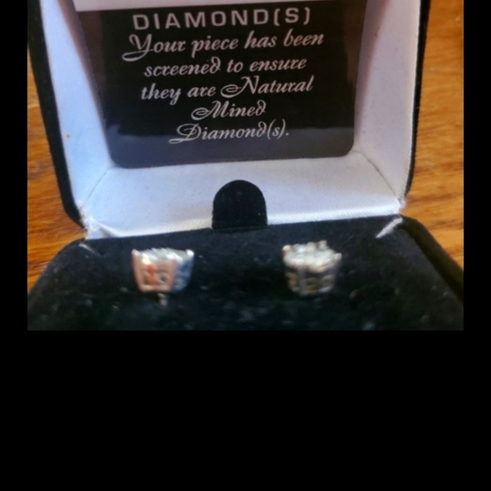 Natural mined Diamonds earrings set in sterling crowns genuine diamonds - Picture 4 of 5